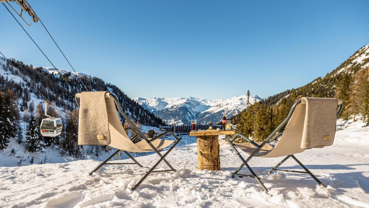 Hotel Carlina By Les Etincelles La Plagne Dış mekan fotoğraf